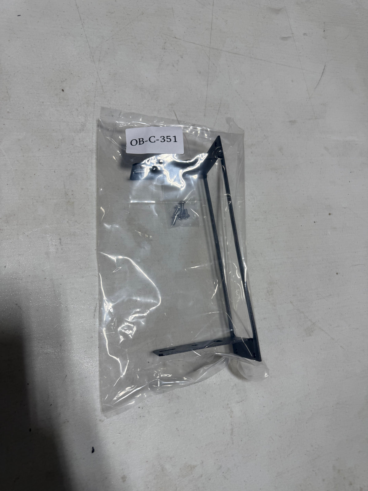 Havis 1-Piece Equipment Mounting Bracket, 2.5" Mounting Space Motorola Max Trac 3000 (Used, Open Box)